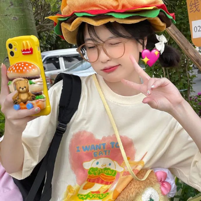 迎风伫立的狮子