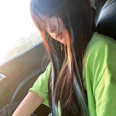派遣女公关彩华